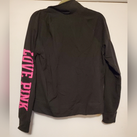 ❄️Victoria's Secret Pink Top❄️ - Picture 3 of 5